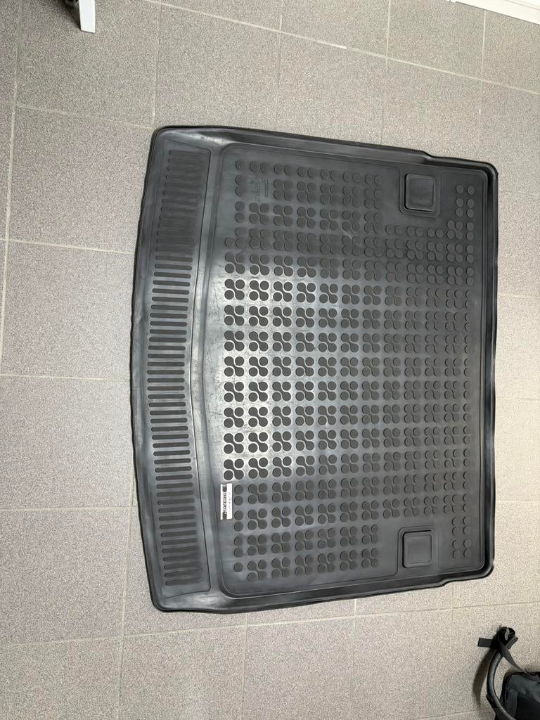 Rubberen koffermat VW Caddy 2021 - heden, Ophalen, Voor, Volkswagen