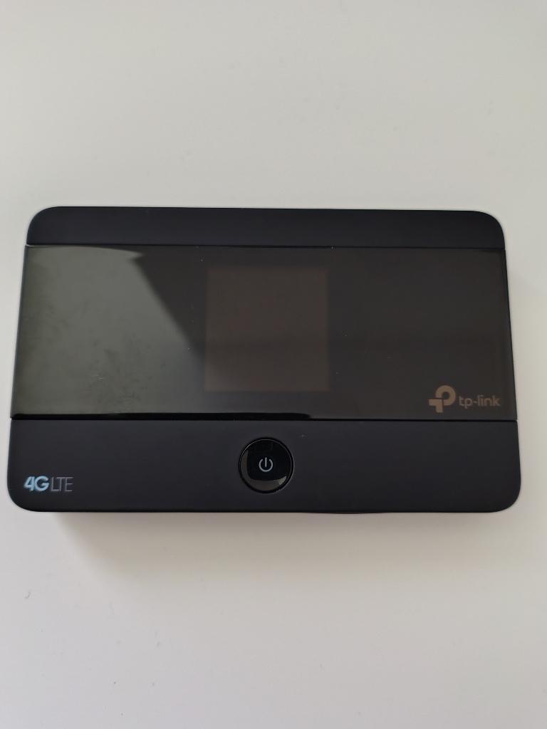 Mobiele Wi-Fi 4G LTE hotspot, Computers en Software, Routers en Modems, Zo goed als nieuw, Router, Ophalen
