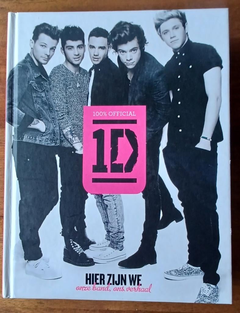 Boek/ ONE DIRECTION/ 2013/ hardcover/ 290 blz/, Boeken, Muziek, Ophalen of Verzenden