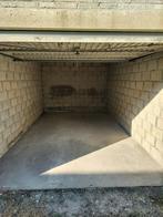 Garage , box à louer à Tamines, Immo, Garages & Places de parking