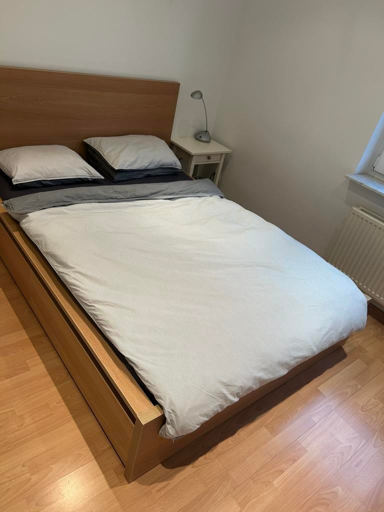 Ikea-bed voor alle duidelijkheid 140 cm, Huis en Inrichting, Slaapkamer | Bedden, Zo goed als nieuw, Ophalen