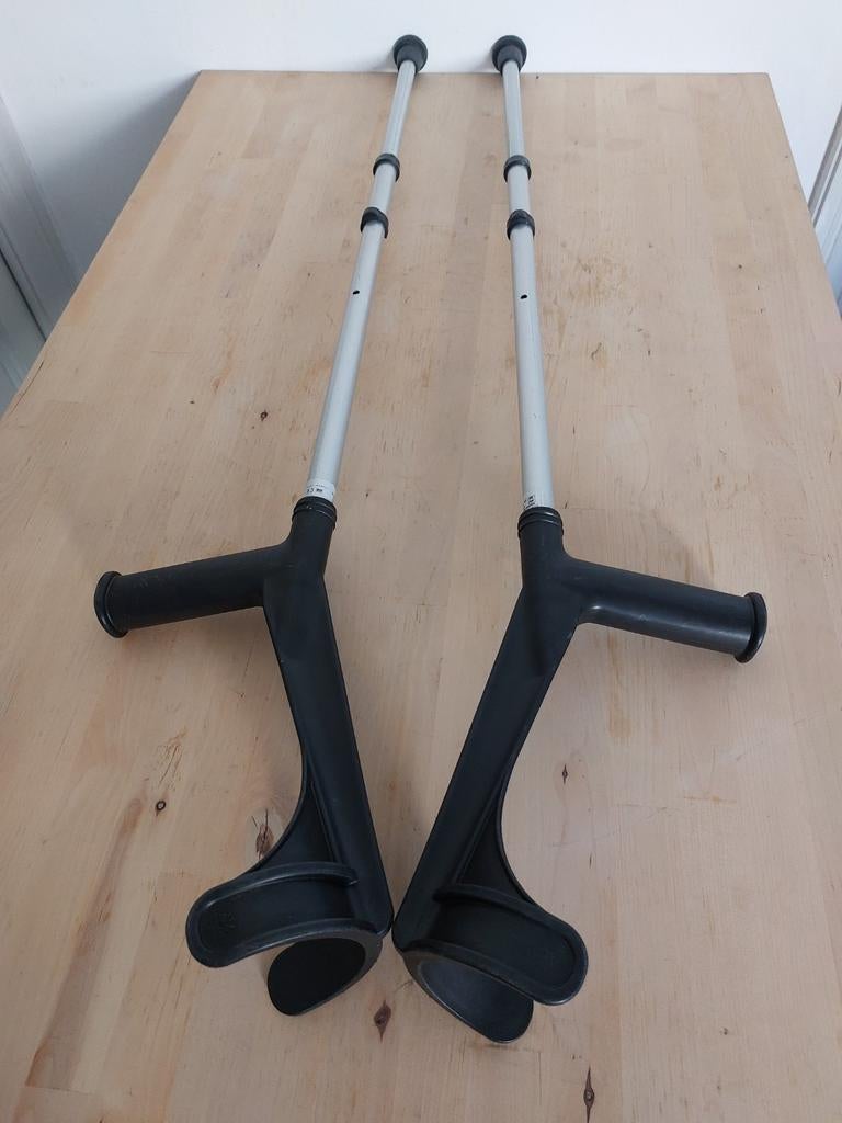 Béquilles, Divers, Chaises roulantes