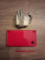 Nintendo dsi,kleur rood,styluspen aanwezig,met oplader!, Enlèvement, Rouge, Dsi
