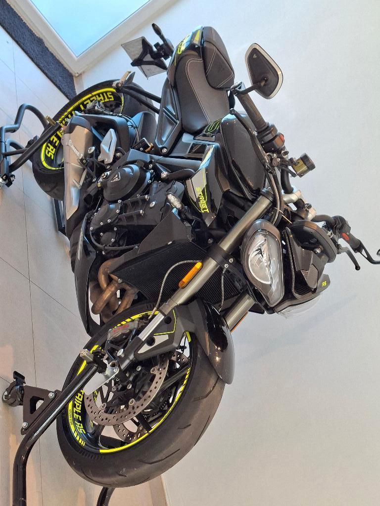 Triumph Street Triple 765RS Full Options 07/2025, Motos, Quads & Trikes, Enlèvement