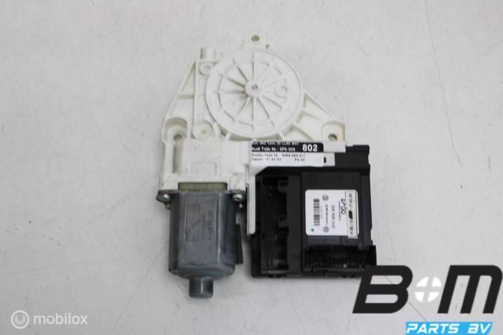 Raammotor rechtsvoor Audi A3 8P 8P0959802, Gebruikt