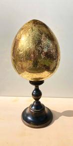 Goudkleurig ei op sokkel, Huis en Inrichting, Ophalen, Zo goed als nieuw