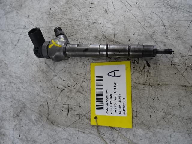 INJECTOR BRANDSTOF Audi Q3 (8UB / 8UG) (03L1302775), Gebruikt, Audi