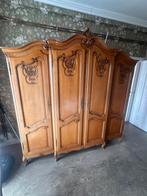Antieken kleding kast, Enlèvement