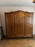 Kledijkast vintage, Enlèvement