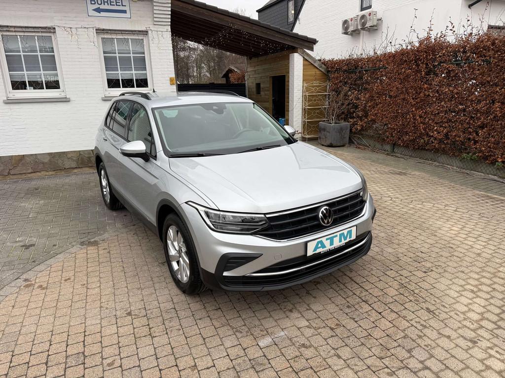 Volkswagen Tiguan Tiguan 2.0 TDI SCR 4MOTION DSG Life/Navi/A, Auto's, Volkswagen, Automaat, Stof, Gebruikt, 4 cilinders