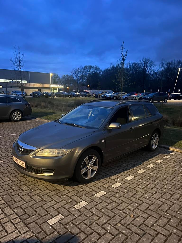 Mazda 6 met keuring voor verkoop, Auto's, Mazda, Voorwielaandrijving, 4 deurs, Stof, Zwart