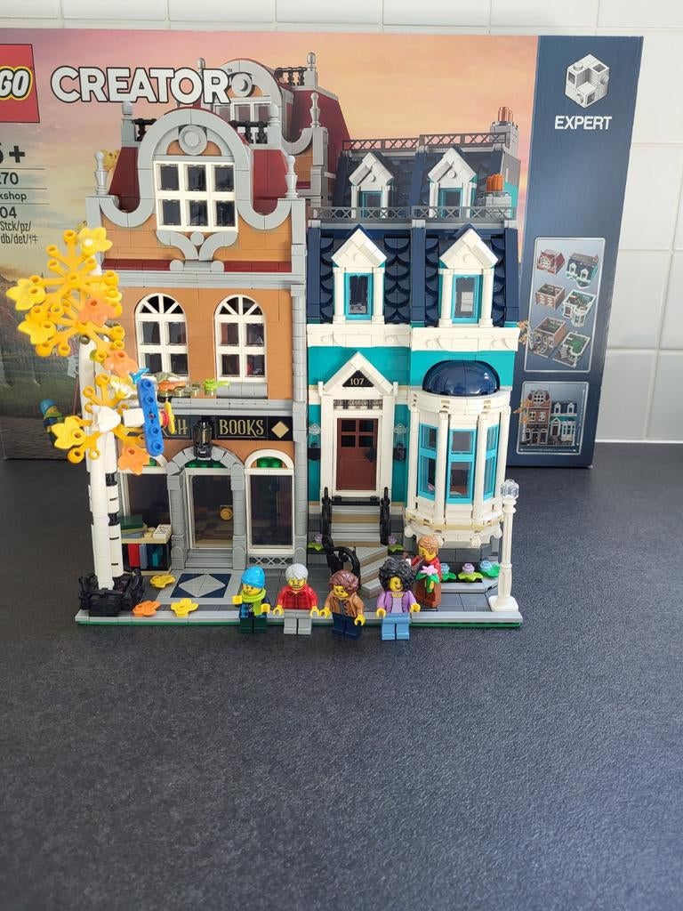 Bookschop lego 10270, Kinderen en Baby's, Speelgoed | Duplo en Lego, Ophalen, Compleet, Lego