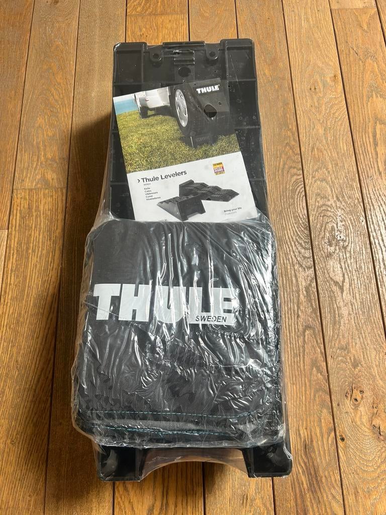 Thule levelers, Ophalen, Nieuw