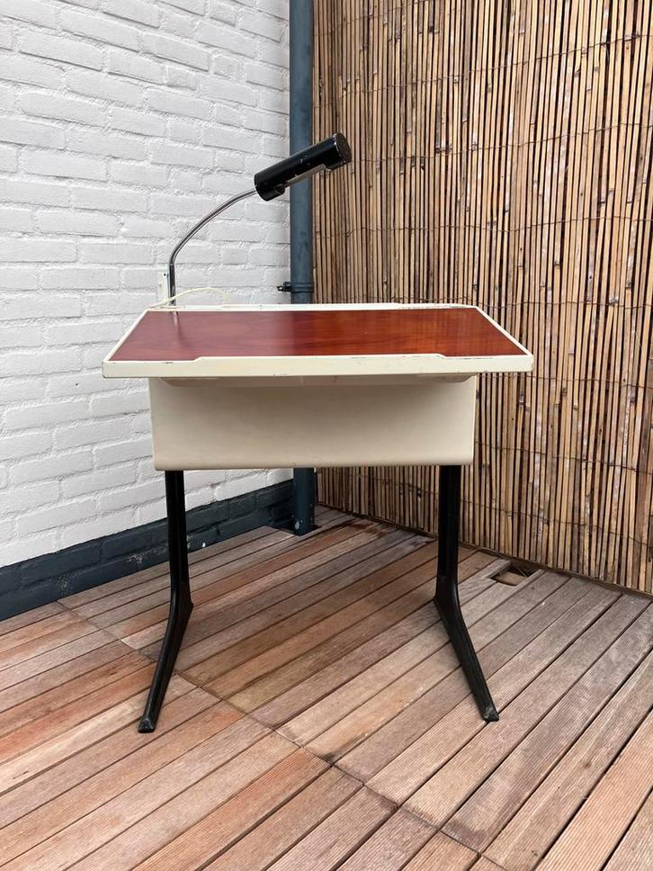 Vintage design bureau Lugi Colani voor Flötotto, Maison & Meubles, Bureaux, Comme neuf, Bureau, Réglable en hauteur, Enlèvement