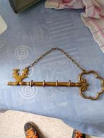 Antieke muur sleutelhanger, Antiek en Kunst, Ophalen of Verzenden