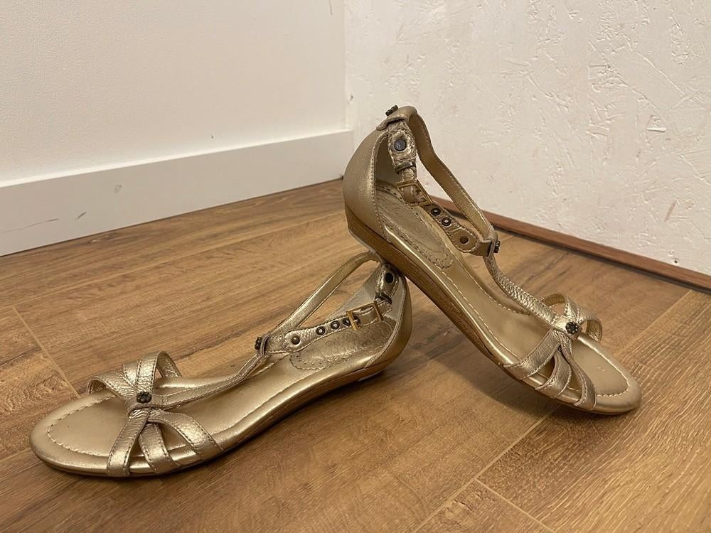 Sandalen maat 36, Clarks, Ophalen of Verzenden, Gedragen