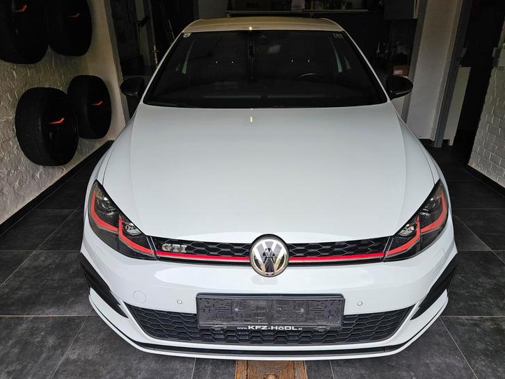 VW Golf 7 GTI, Autos, Volkswagen, Particulier, Golf, ABS, Régulateur de distance, Airbags, Air conditionné, Climatisation automatique
