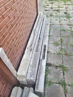 Betonnen palen voor omheining  draad 1 meter., Ophalen