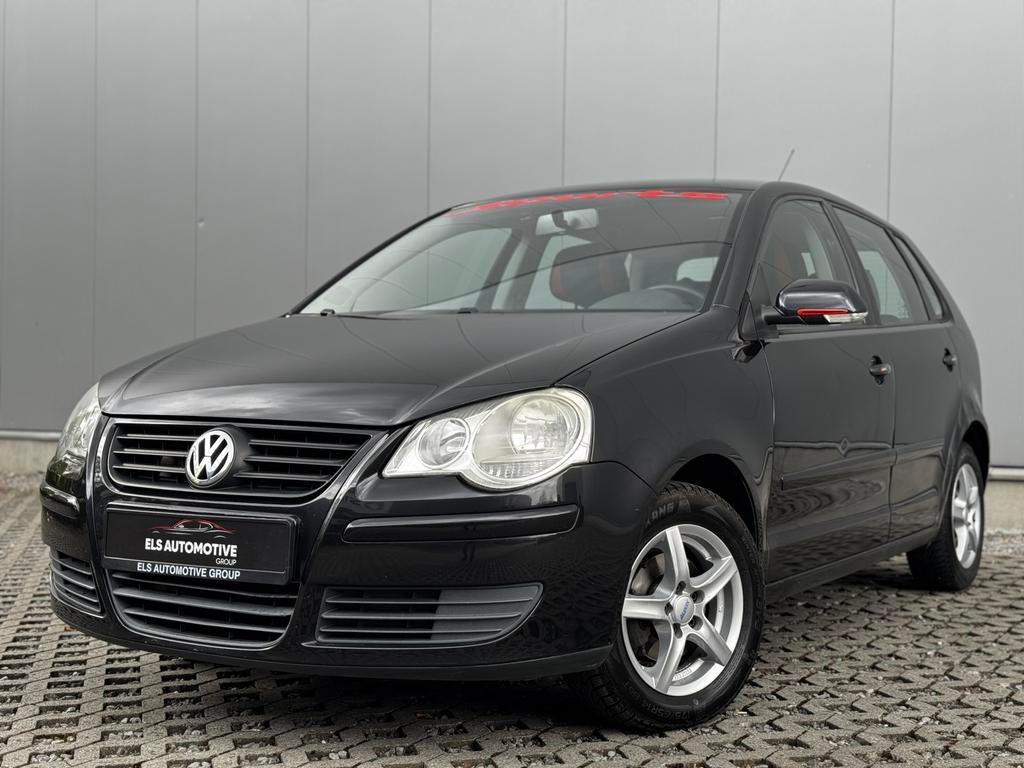 Volkswagen Polo 1.4 Benzine Automaat, Automaat, Parkeersensor, Zwart, 4 cilinders