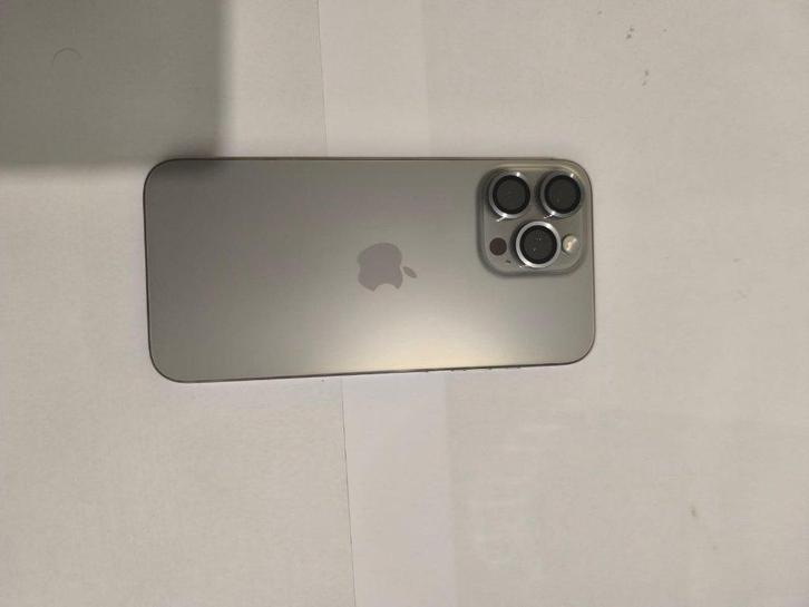 iPhone 15 Pro Max Titanium 256 Go, Télécoms, Téléphonie mobile | Apple iPhone, Comme neuf, 256 GB, Sans abonnement, Sans simlock