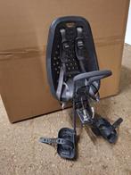 Yepp stoeltje met beugel voor aan het stuur., Ophalen