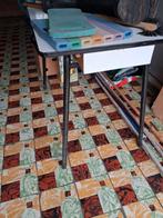 Tafeltje en kastjes, Ophalen