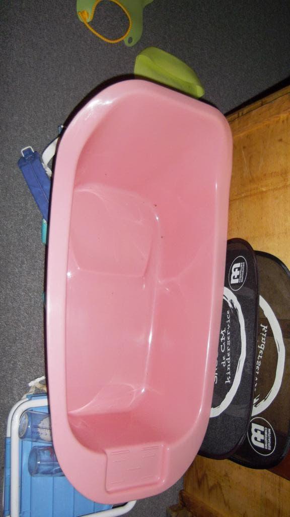 Baignoire pour bébé en bon état, Enfants & Bébés, Bains & Soins, Comme neuf, Baignoire, Standard, Enlèvement