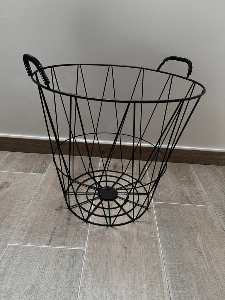 Stalen mand, Ophalen, Zo goed als nieuw, Mand