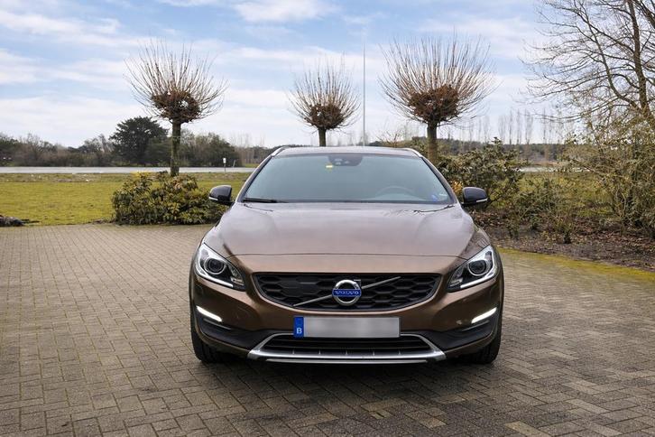 Volvo v60 cross country automaat 98 km! Gekeurd voor verkoop, Autos, Volvo, Particulier, V60, Caméra 360°, Diesel, Euro 6, Automatique
