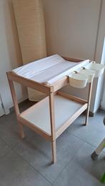 Verzorgingstafel met assecoires, Enlèvement