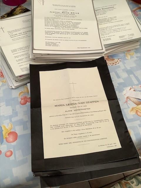 375 doodsbrieven ( ruilen voor doodsprentjes ), Ophalen, Rouwkaart