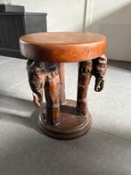 Bijzettafeltje met Olifanten, Huis en Inrichting, Krukjes, Ophalen, Zo goed als nieuw, Hout