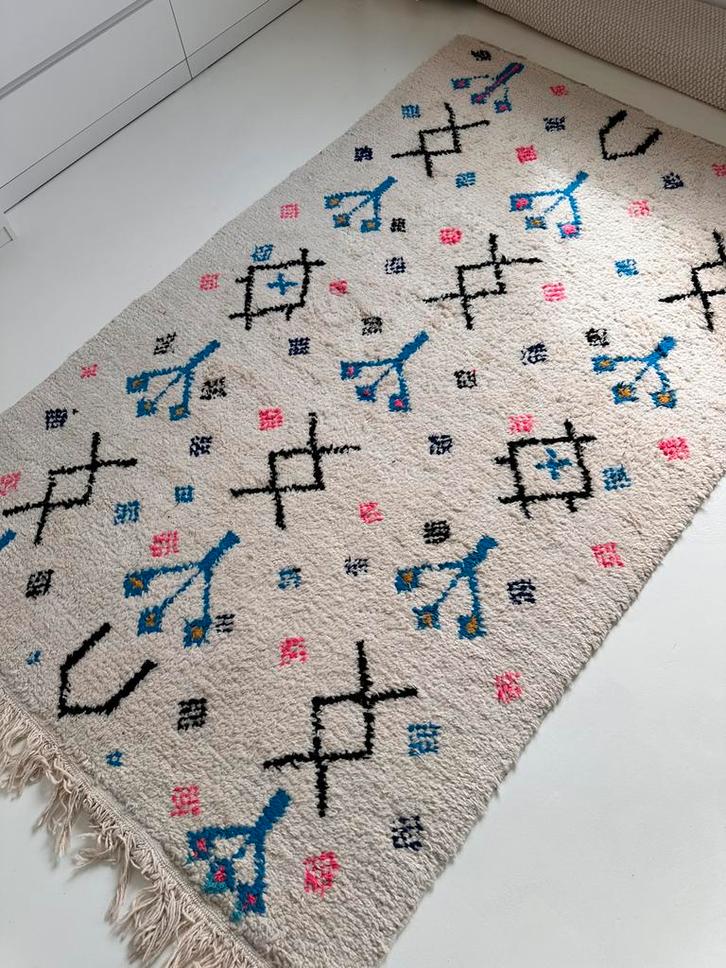 Tapijt Marrokaanse berber Ibizenco stijl, Huis en Inrichting, Stoffering | Tapijten en Vloerkleden, Gebruikt, 100 tot 150 cm, 200 cm of meer