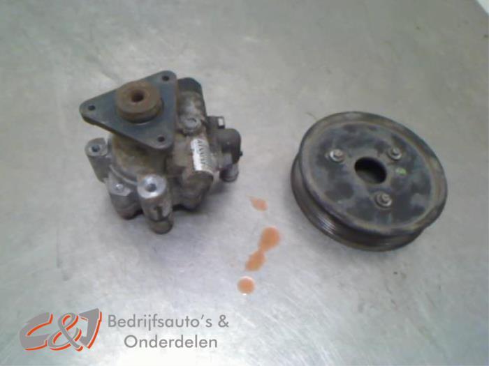 Pompe direction assistée d'un Renault Master, Autos : Pièces & Accessoires, Commande, Renault, Utilisé, 3 mois de garantie, Enlèvement ou Envoi