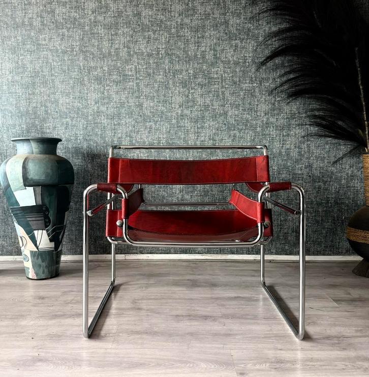 Vintage Wassily Chair, Marcel Breuer, Fasem, Bordeaux, Maison & Meubles, Fauteuils, Utilisé, Cuir, Métal, Enlèvement