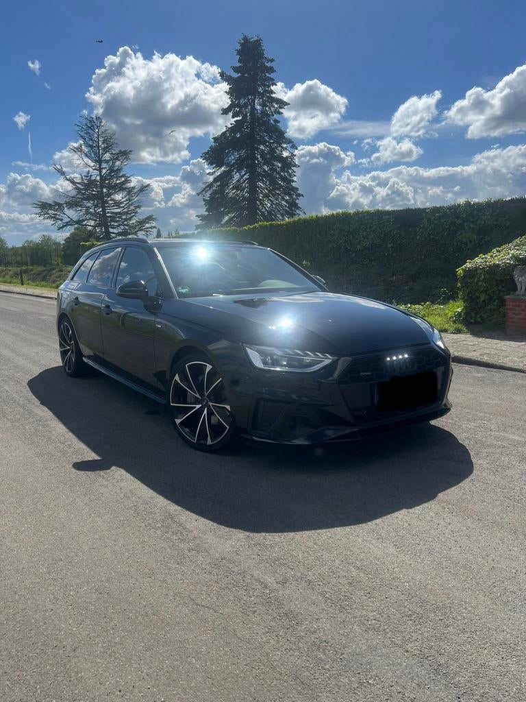 Audi A4 40TDI quattro 190pk black edition s-line 2000CC, Auto's, Automaat, Lichtsensor, A4, Zwart