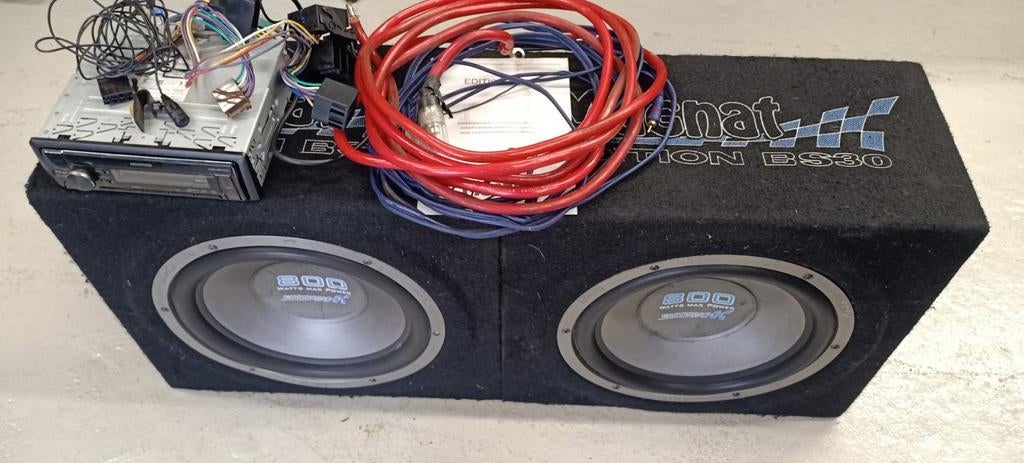 Complete installatie hifonics versterker magnat subwoofers ., Ophalen, Zo goed als nieuw