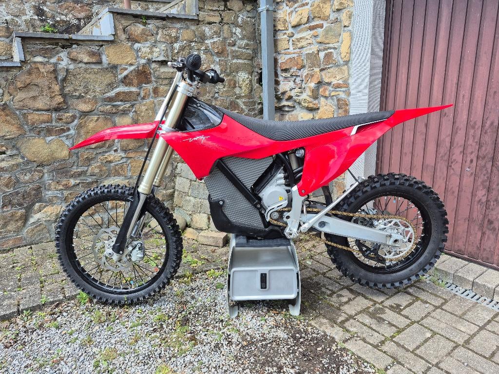 Stark Varg, Motos, Occasion, Plus de 35 kW, Moto de cross, 1 cylindre