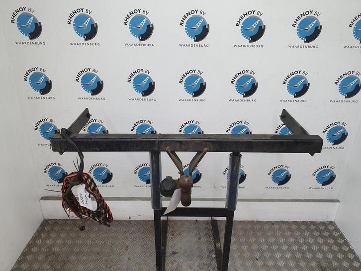 VOLKSWAGEN PASSAT 1.6 TDI BlueMotion TREKHAAK 2010, Auto-onderdelen, Trekhaken, ARN erkend, Stiba lid, Erkend duurzaam