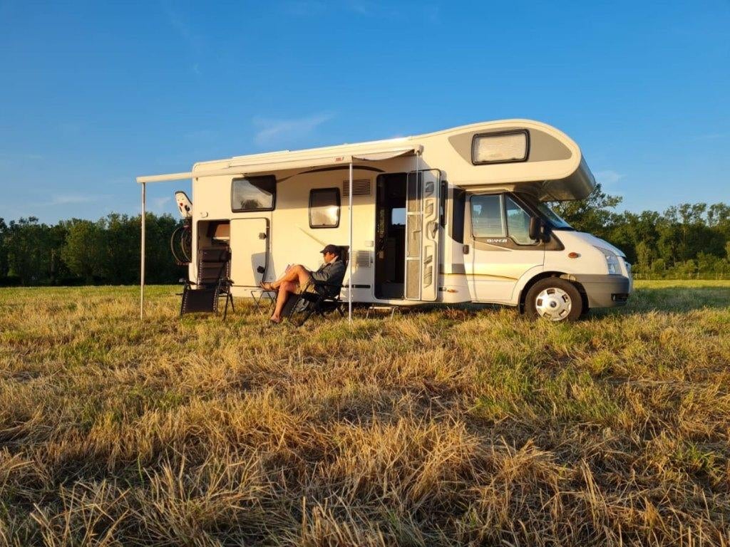 Mobilhome Ford Benimar, Caravans en Kamperen, Mobilhomes, Particulier, Benimar, Ford, Chemisch toilet, Elekrische verwarming, Douche