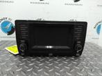 VOLKSWAGEN GOLF BlueMotion Technology RADIO 2013, Auto-onderdelen, Ophalen of Verzenden, Gebruikt, Stiba lid