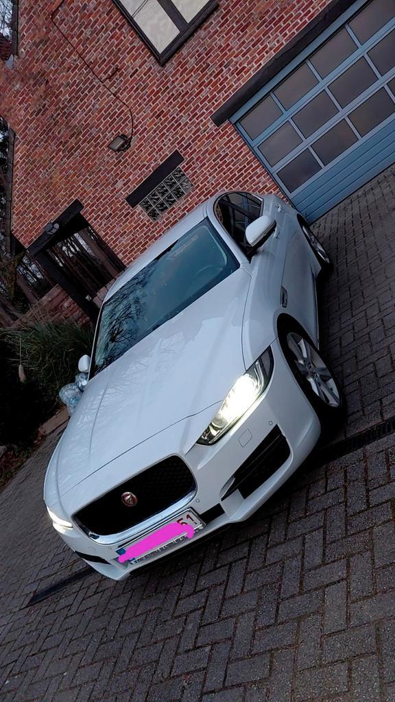 Roue JAGUAR XE, Autos, Jaguar, Particulier, XE, 4x4, ABS, Caméra de recul, Phares directionnels, Régulateur de distance, Airbags