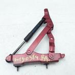 CHARNIERE DE COFFRE Mazda MX-5 (ND) (01-2015/-), Autos : Pièces & Accessoires, Utilisé, Mazda