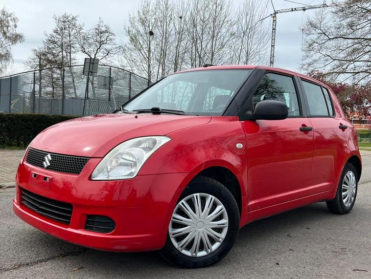 Suzuki Swift Essence Euro 4, Autos, Suzuki, Particulier, Swift, ABS, Essence, Euro 4, 5 portes, Boîte manuelle, Enlèvement