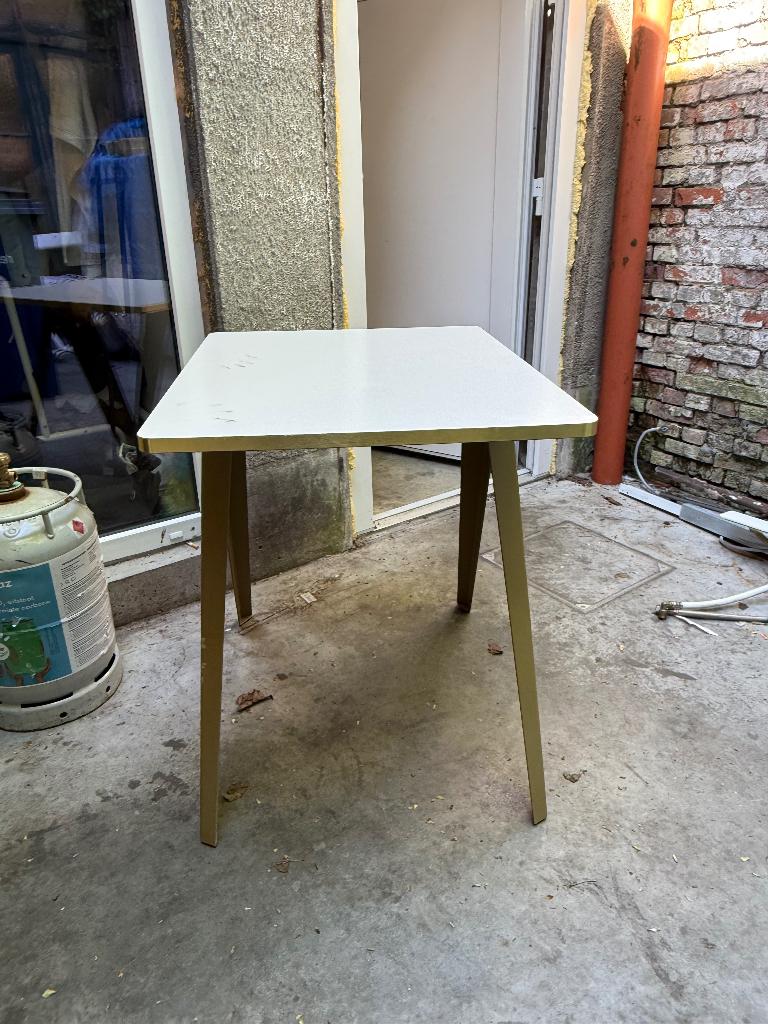 SANBA TABLES, Ophalen, Gebruikt