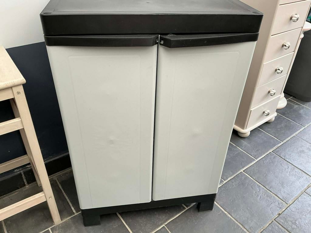 Tuin- of terraskast, Ophalen, Zo goed als nieuw