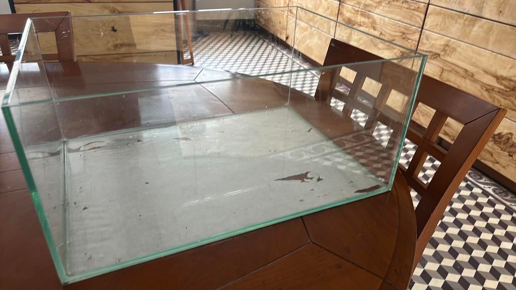 Cuve nue aquarium shallow, Enlèvement, Comme neuf