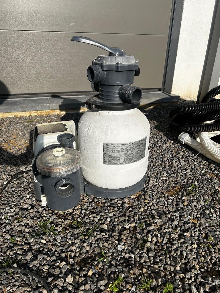 filtre a sable + pompe + tapis chauffante  7,9m3, Jardin & Terrasse, Accessoires de piscine, Enlèvement, Utilisé, Filtre