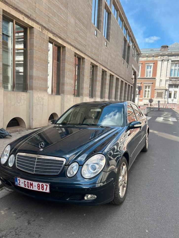 Mercedes E 220 cdi, Autos, Mercedes-Benz, Particulier, ABS, Boîte manuelle, Cuir, Enlèvement