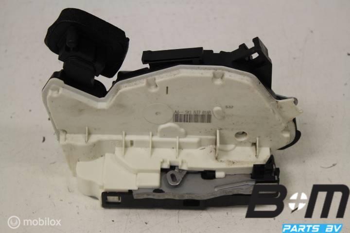 Portierslot RV VW Golf 6 GTI Edition 35 2.0 TFSI 5K1837016B, Autos : Pièces & Accessoires, Habitacle & Garnissage, Utilisé